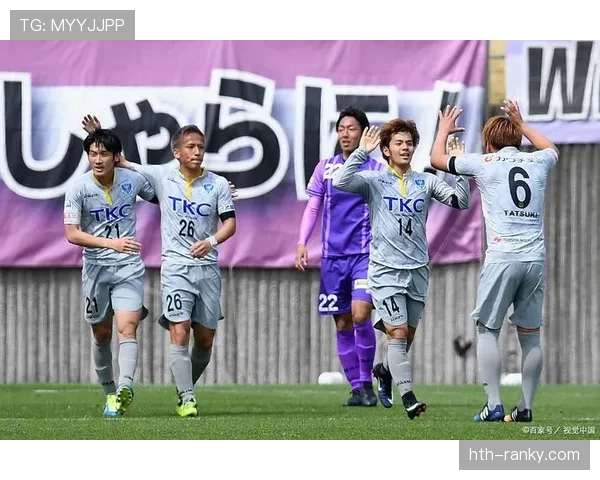 首尔FC本赛季阵容变动较为明显,近期比赛呈现控制力不足的现象 首尔FC本赛季阵容变动较为明显,近期比赛呈现控制力不足的现象